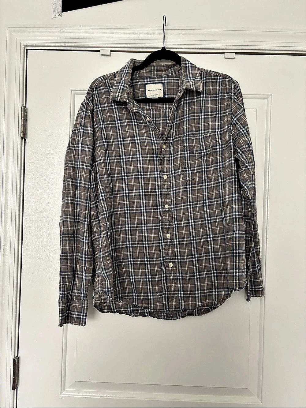 American Eagle Plaid Button Down Cotton Gray Large